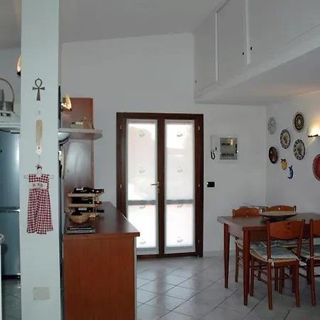 Cecilia Villa *